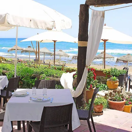 1039 Front 2 Line Penthouse Apartment Marbella