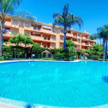 1039 Front 2 Line Penthouse Marbella